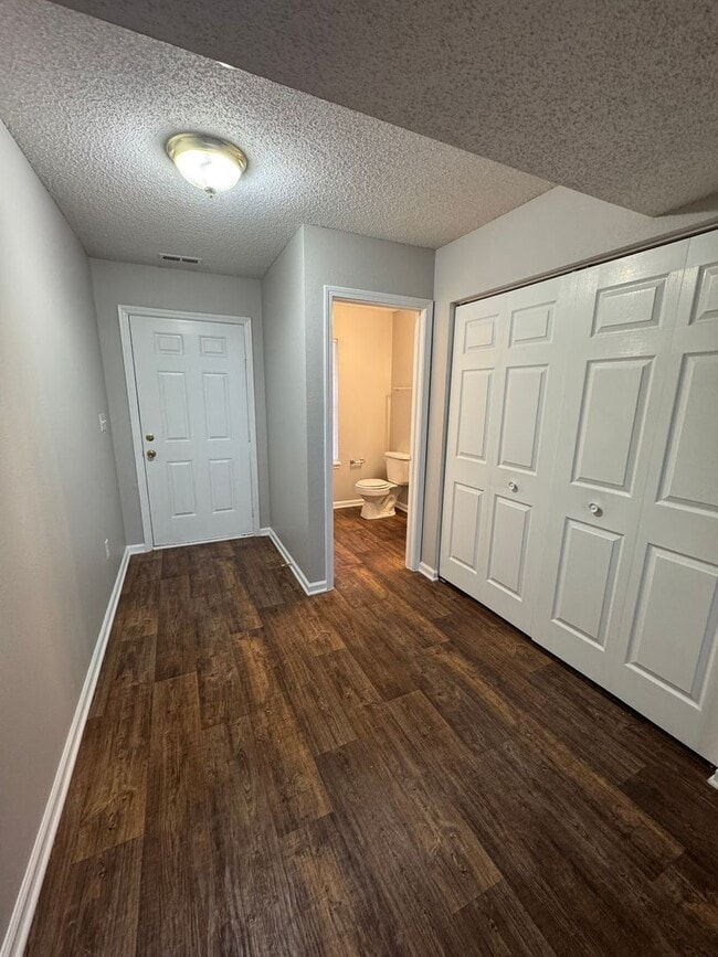 Building Photo - 644 Springtree Lane