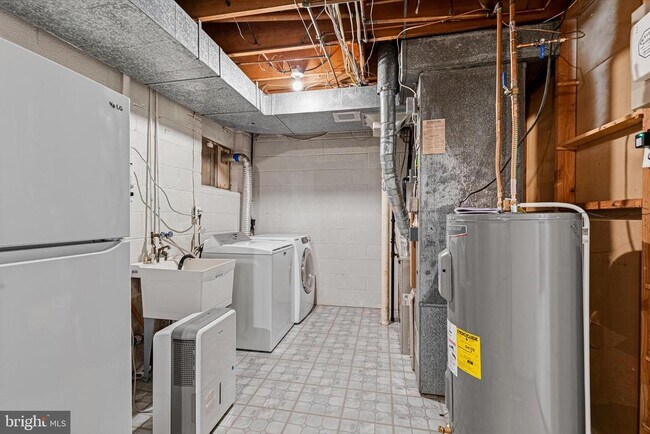 Building Photo - 1322 Cordelia Ct