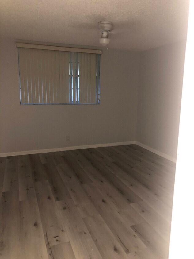 Second room - 2825 SW 22nd Ave
