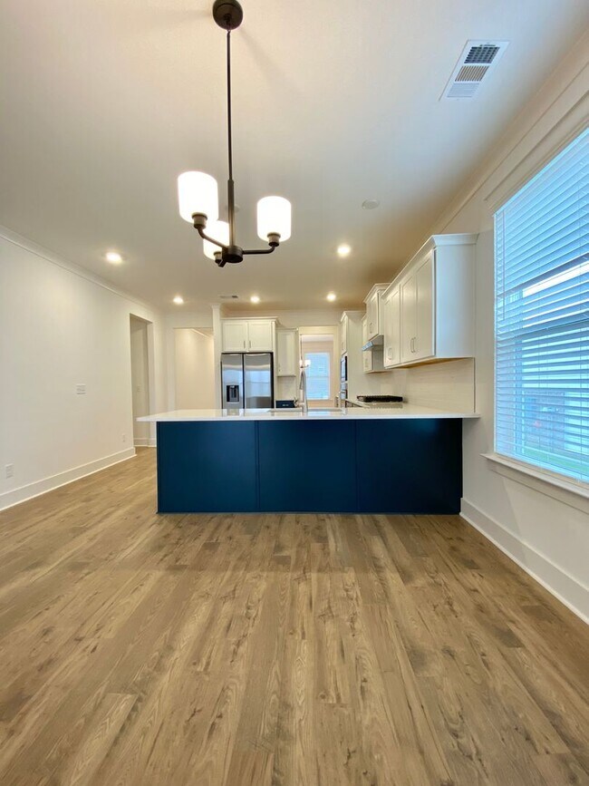 Building Photo - Brand-New Home for Lease in Desirable Spri...