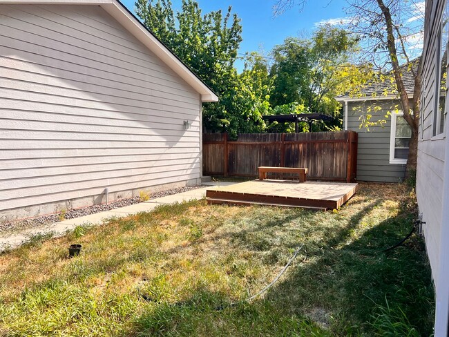 Building Photo - 1918 S 5th St W