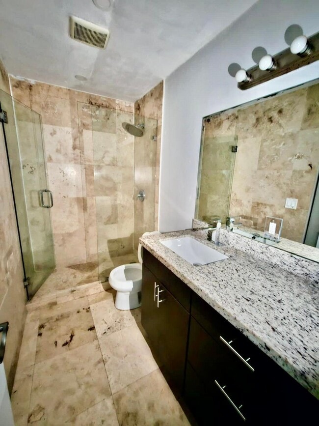 Building Photo - 5820 Albert Rd