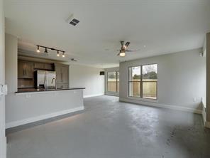 Building Photo - 11805 Alpheus Ave