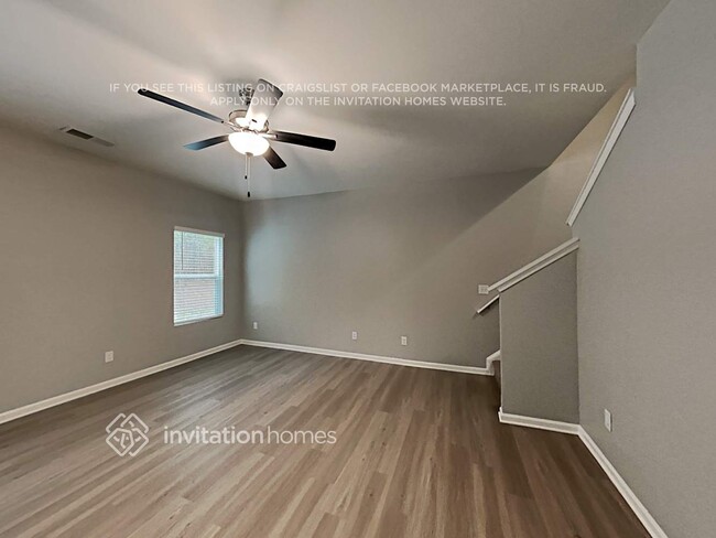 Building Photo - 229 N Fortune Way