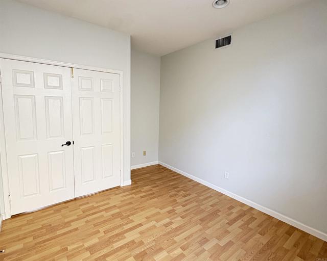 Building Photo - 4994 Crestview Dr