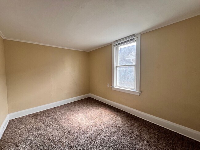 Building Photo - 3010 Warsaw St