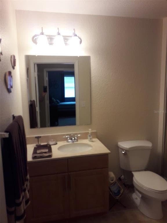 Building Photo - 1064 N Tamiami Trl