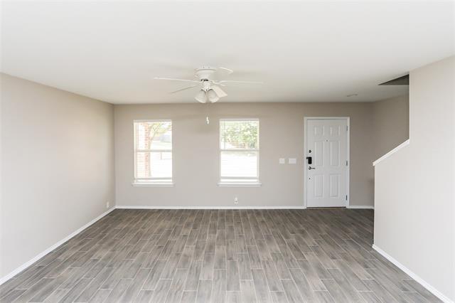 Building Photo - 707 River Run Dr