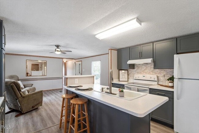 Building Photo - 10317 Giles Rd