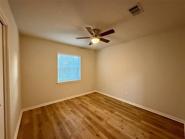 Building Photo - 5721 Carolyn Dr