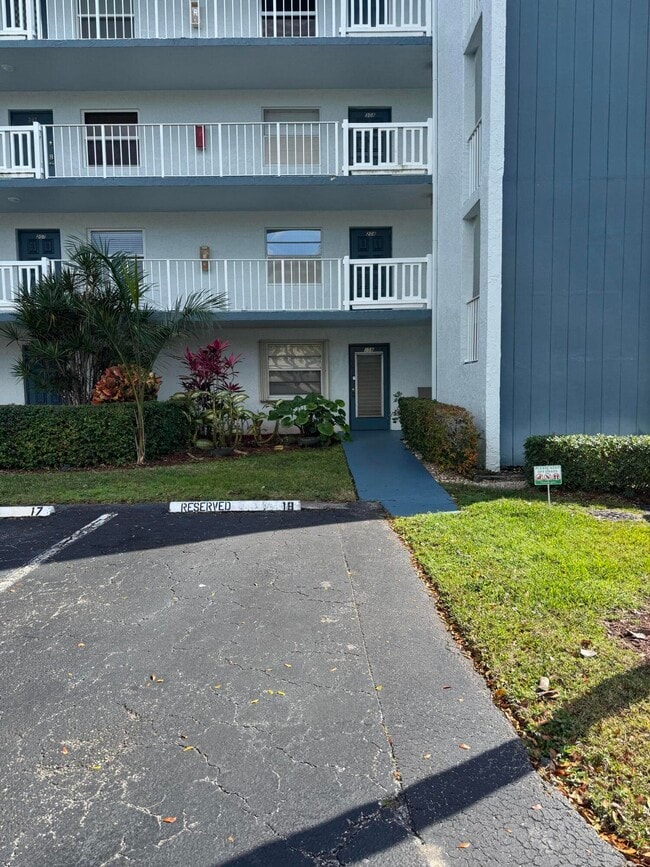 Building Photo - 1700 NW 80th Ave