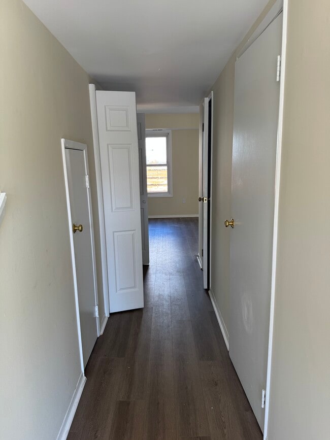 Building Photo - 14648 Balsam St