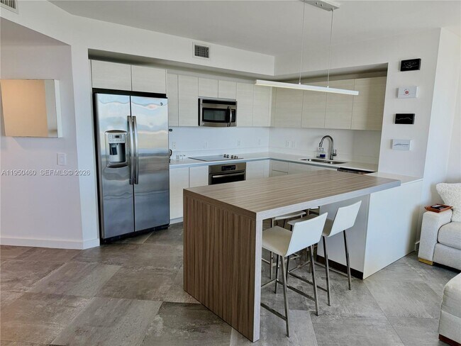 Building Photo - 4250 Biscayne Blvd