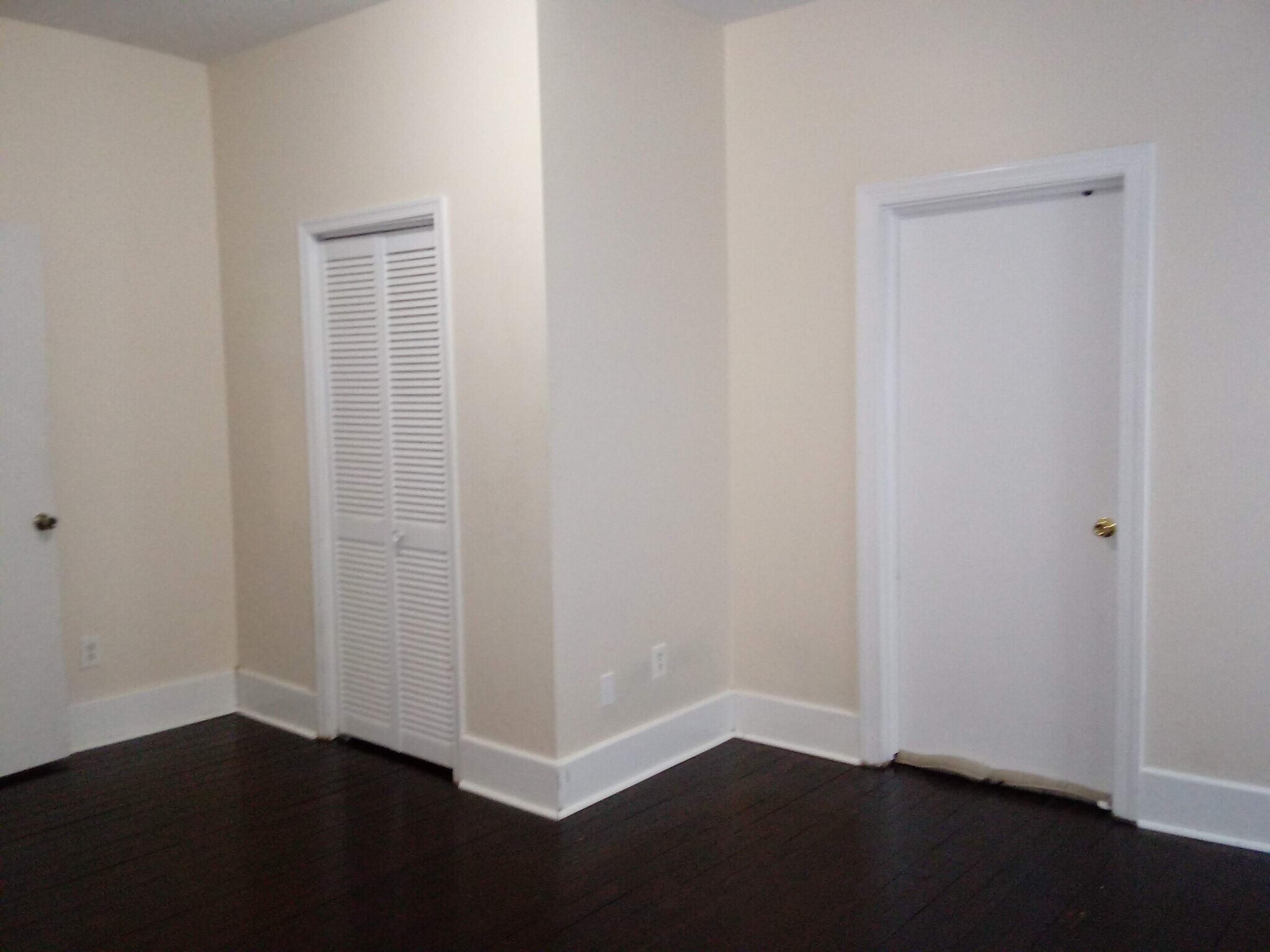 Bedroom 1 - 2108 Parkwood Ave