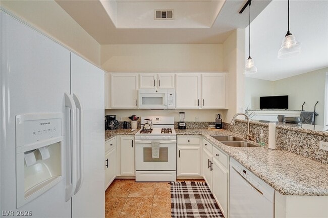 Building Photo - 3351 Indian Shadow St