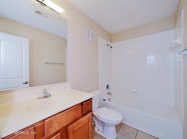 Building Photo - 10200 Belle Rive Blvd