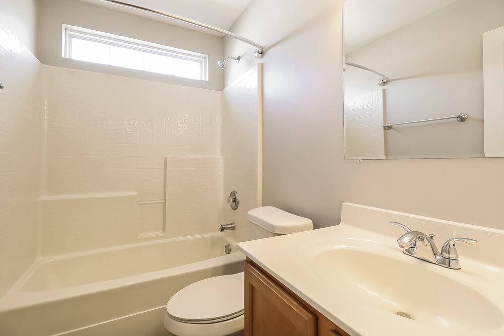 Building Photo - 1650 Southcross St