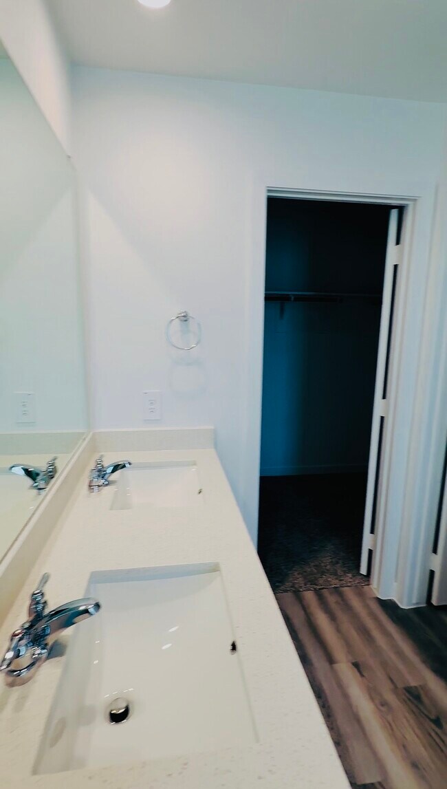 Building Photo - 2803 Lisburn Ter Ln