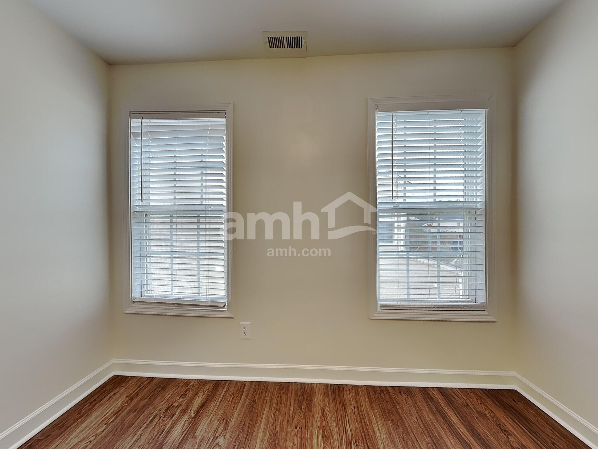 Building Photo - 1630 Brownairs Ln