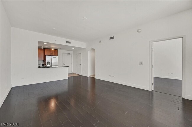 Building Photo - 200 W Sahara Ave