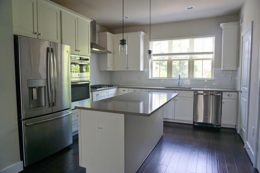 Second floor, kitchen - 1309 S Quinn St