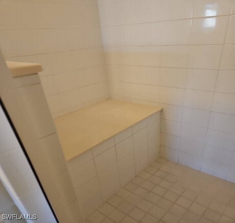 Building Photo - 1410 Tiffany Ln