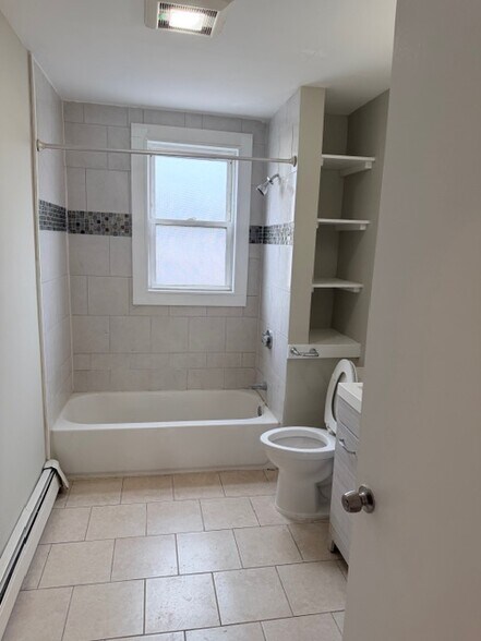 Building Photo - 1488 Hyde Park Ave