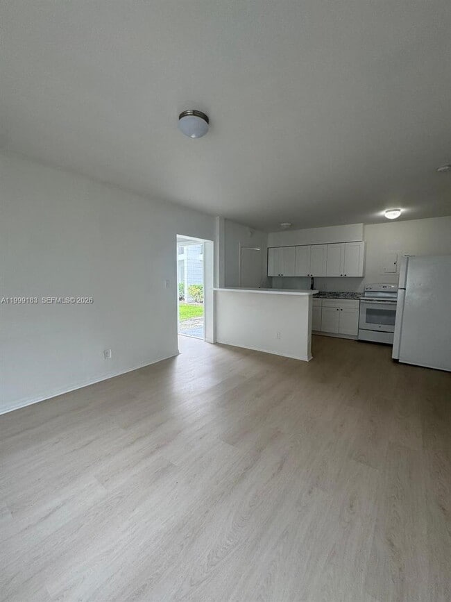 Building Photo - 680 NE 88th Terrace