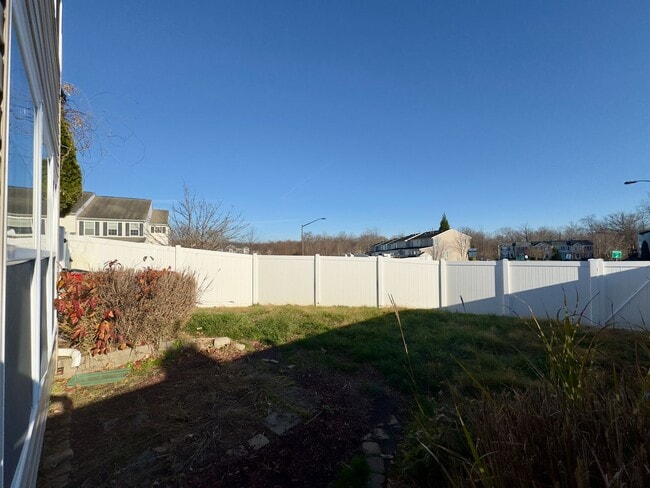 Building Photo - Charming 2 Bedroom/2.5 Bathroom Townhome in Aberdeen, MD!