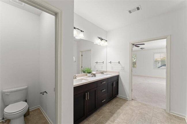 Building Photo - 2770 Prado Ln