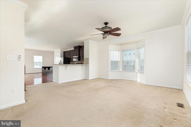 Building Photo - 139 Hornbeam Dr