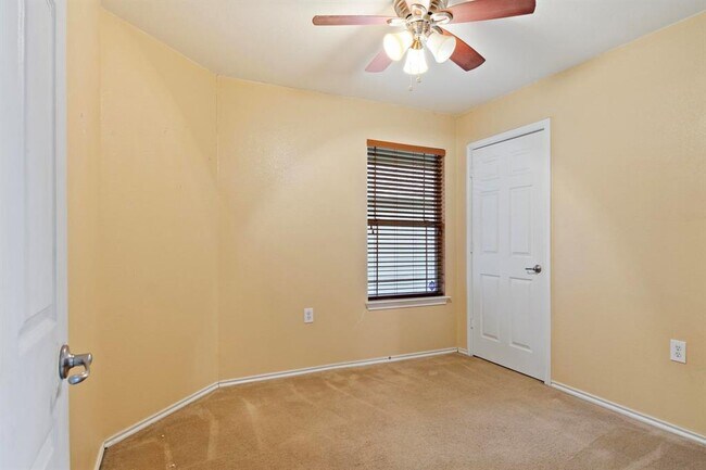 Building Photo - 7608 Cayenne Ln