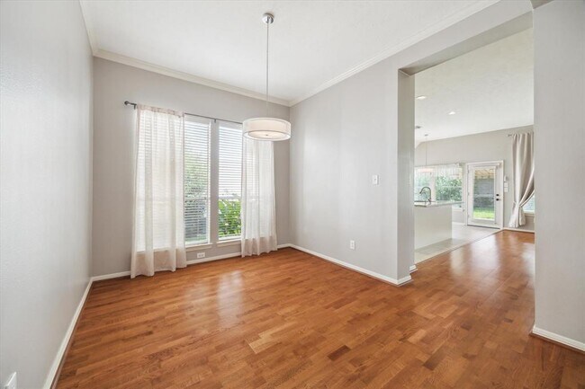 Building Photo - 9527 Shadow Gate Ln