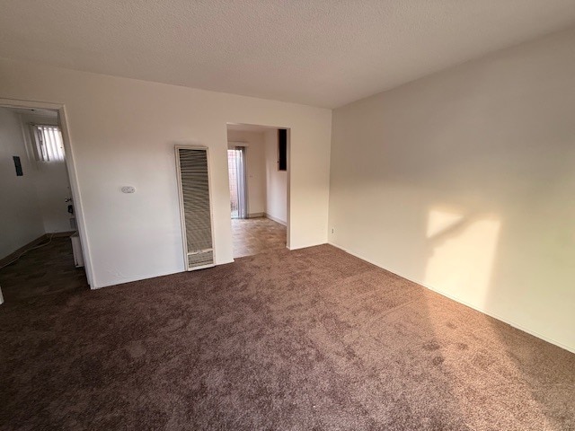 Building Photo - 9737 Walnut St