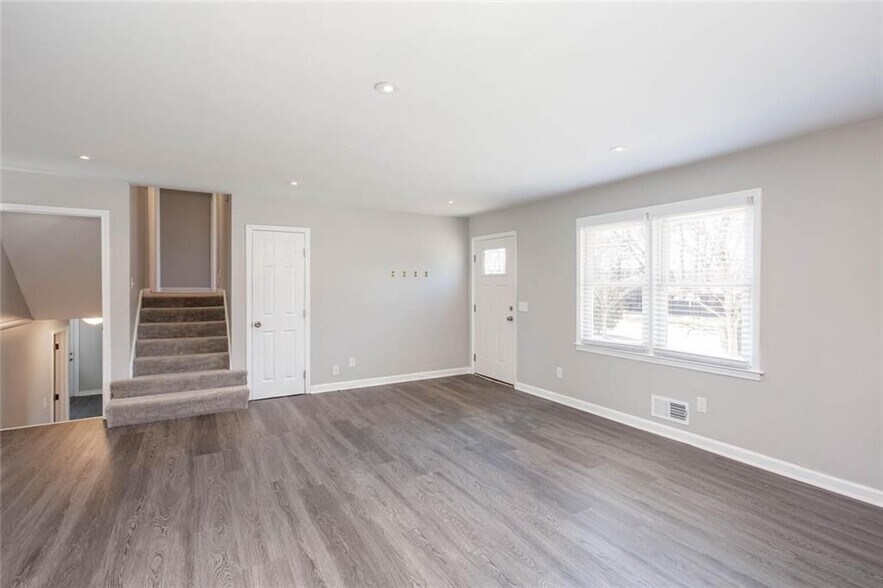 Building Photo - 1722 Johnston Trail NW