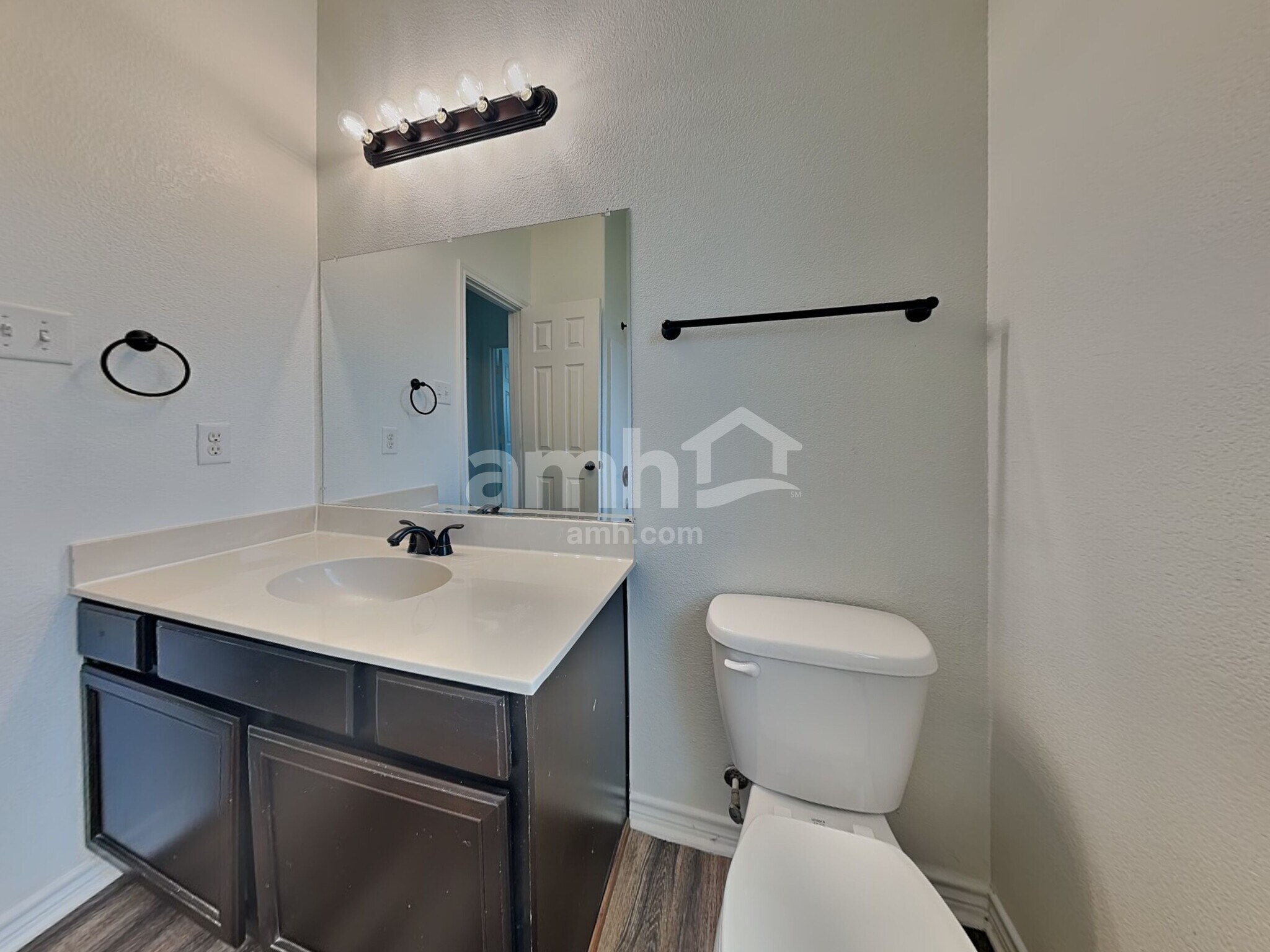 Building Photo - 1325 Rosedale Springs Ln