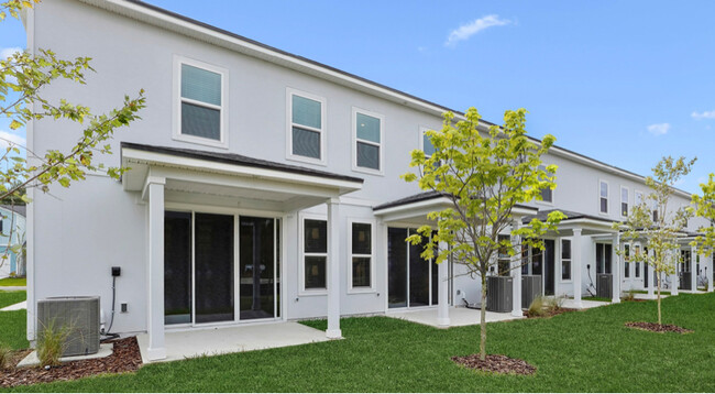 Building Photo - 14155 Wind Row Dr