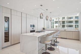 Building Photo - 2241 SE 17th St