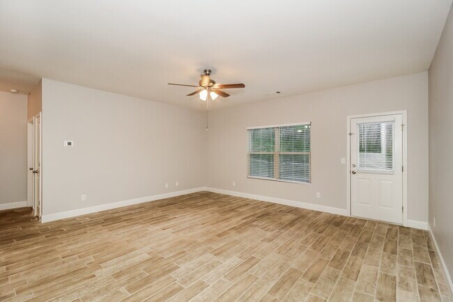 Building Photo - 13 Dry Hollow Way