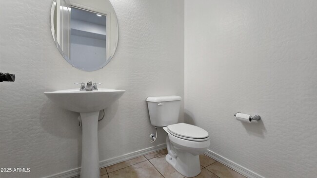 Building Photo - 4219 N 161st Ave