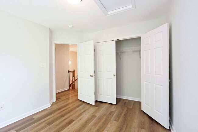 Building Photo - Dog-Friendly 4BR Cherry Hill Townhome with 2-Car Garage