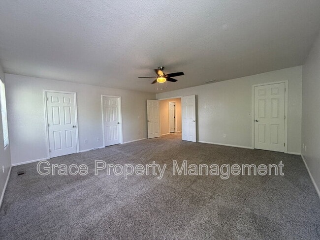 Building Photo - 9378 Garfield Way