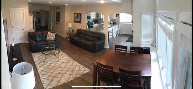 Living room - 27030 County Road 653