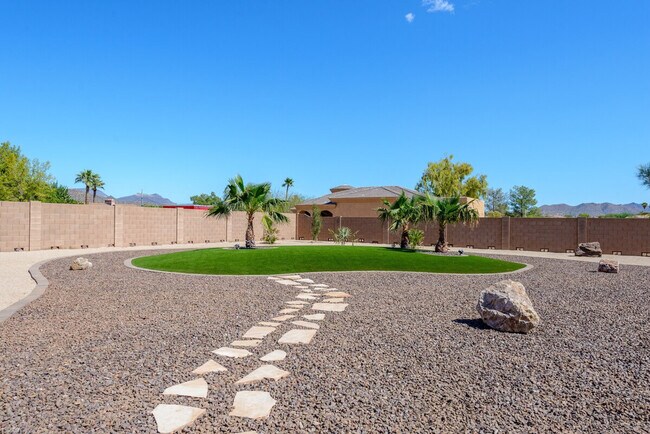 Building Photo - 37023 N 12th St