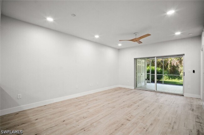 Building Photo - 4450 Botanical Pl Cir