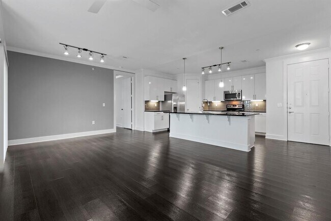 Building Photo - 3300 Towers Blvd