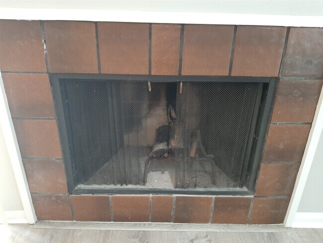 Building Photo - 767 Bering Dr