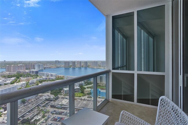 Building Photo - 18201 Collins Ave