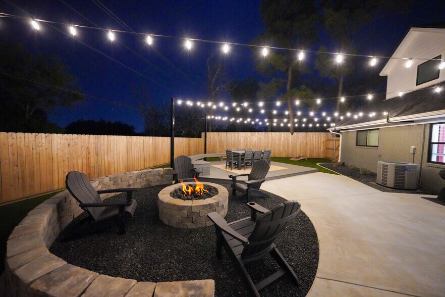 Building Photo - 1303 Langford St