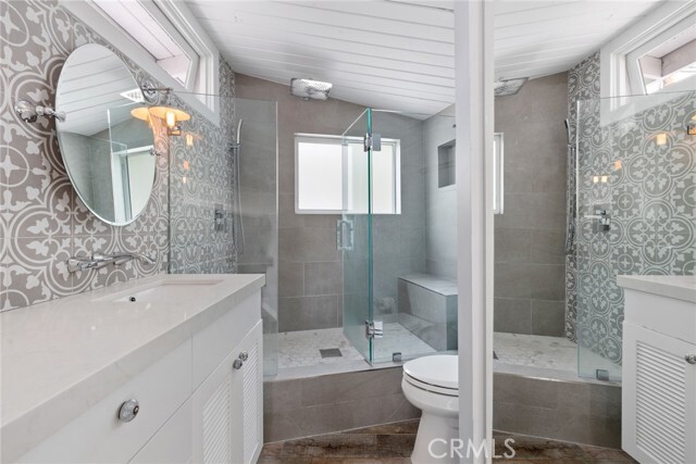 Building Photo - 1310 Bluebird Canyon Dr
